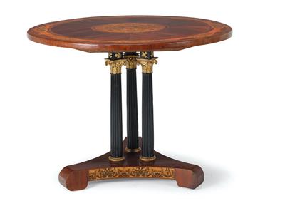 A Round Biedermeier Salon Table, - Starožitnosti