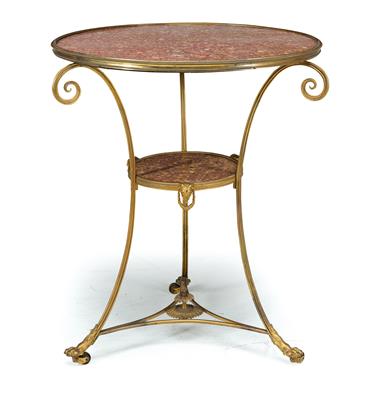 A Round Salon Table, - Antiquariato e mobili