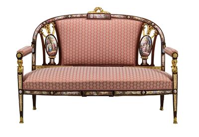 An Unusual Neo-Classical Settee, - Works of Art