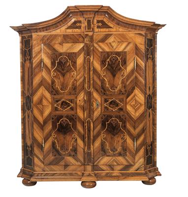 A Baroque Cabinet, - Starožitnosti