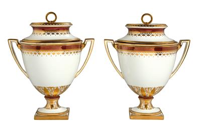 A Pair of Neo-Classical Cooling Vessels, - Antiquariato