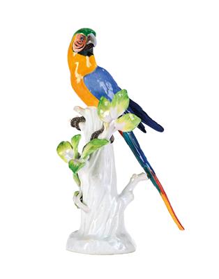 Papagei auf Stamm sitzend mit Blattzweigen, - Möbel und Antiquitäten