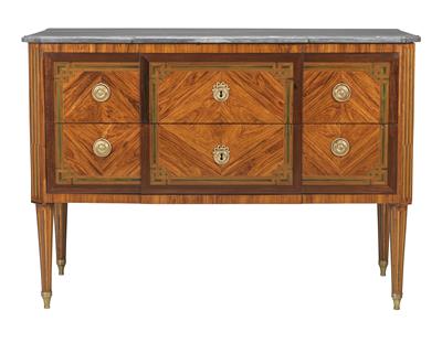 A Salon Chest of Drawers, - Antiquariato