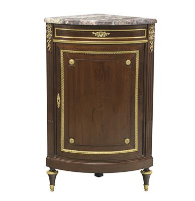 A corner cabinet, - Mobili