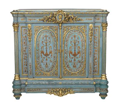 A French half-height salon cabinet, - Nábytek