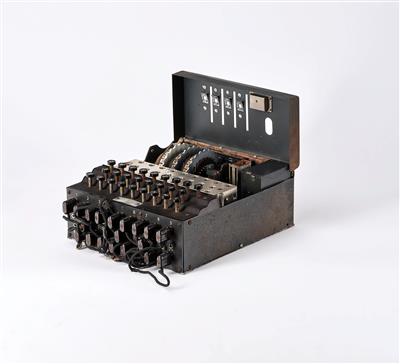 ENIGMA M4 - Möbel und Antiquitäten