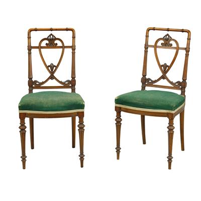 Interessantes ungewöhnliches Paar Historismus-Sessel, - Möbel; Antiquitäten und Metallarbeiten; Glas und Porzellan