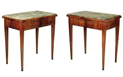 A Pair of Console Tables, - Mobili e Antiquariato