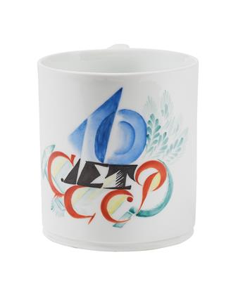 A Russian Agitation Cup (1932), Leningrad - Furniture; Works of Art; Glas and Porcelain