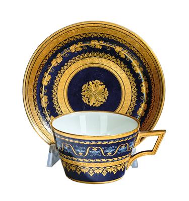 Teetasse mit Untertasse, Wien, - Möbel; Antiquitäten und Metallarbeiten; Glas und Porzellan