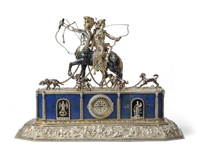 Wiener Historismus Silber und Email Tischuhr ‘Diana auf dem Kentauren’, - Möbel; Antiquitäten und Metallarbeiten; Glas und Porzellan