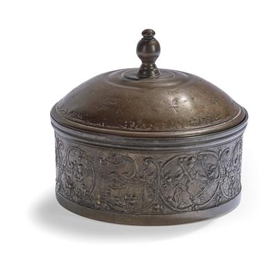 A Pot with Cover, - Antiques & Furniture