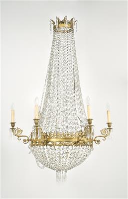 A Large Neoclassical Glass Chandelier, - Anitiquariato e mobili