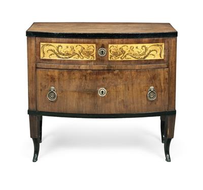 A Small Neo-Classical Chest of Drawers, - Anitiquariato e mobili