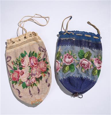 Two Knitted Pompadour Bags, - Starožitnosti a nábytek