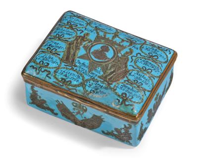 A Snuff Box with Enamelling from Berlin, - Nábytek, starožitnosti, sklo a porcelán