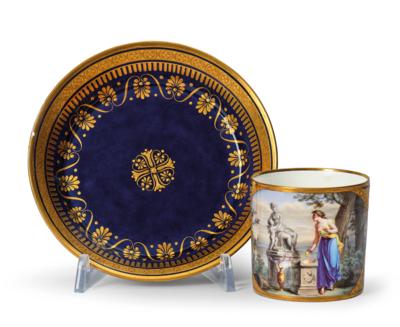 Bild-Tasse mit Untertasse, Kaiserliche Manufaktur Wien 1801, - Möbel; Antiquitäten & Metallarbeiten; Glas & Porzellan