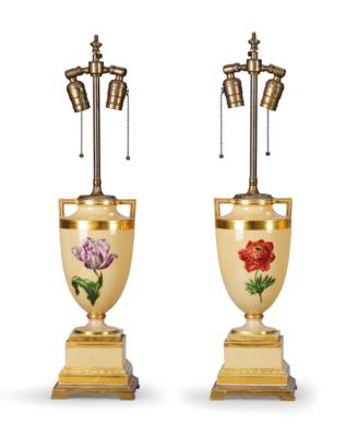 A Pair of Table Lamps with Metal Base, Imperial Manufactory Vienna c. 1815, - Mobili e anitiquariato, vetri e porcellane