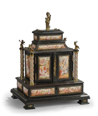 An Enamelled Cabinet from Vienna, - Mobili e anitiquariato, vetri e porcellane