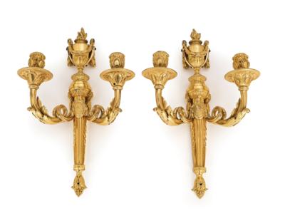 A Pair of Two-Light Louis XV Appliques, - Nábytek; starožitnosti; sklo a porcelán