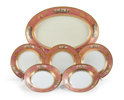 A Magnificent Oval Platter (Length 41 cm), with 5 Dessert Plates (Diameter 20 cm), in Neo-Classical style, Imperial Manufactory Vienna 1805, - Nábytek; starožitnosti; sklo a porcelán