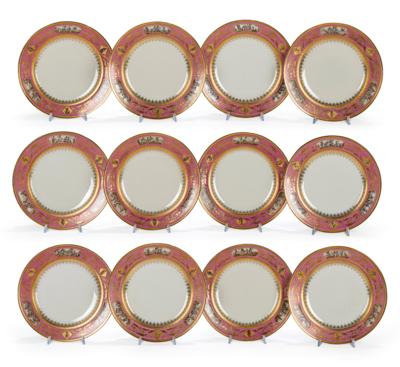 Magnificent Dinner Plates in Neo-Classical Style, Imperial Manufactory Vienna 1806–1826, - Mobili; oggetti d'antiquariato; vetro e porcellana