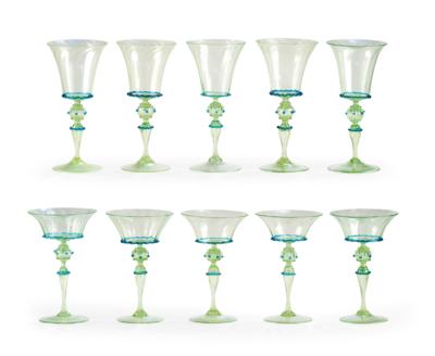 Venetian Champagne Coupes and Red Wine Glasses, Venice Murano c. 1980, - Nábytek; starožitnosti; sklo a porcelán