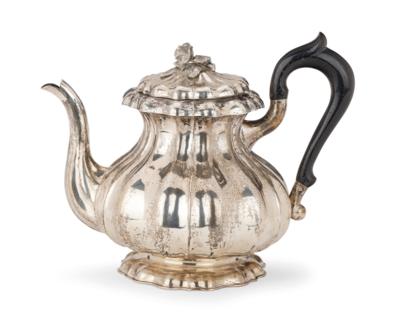 A Teapot, - Una Collezione dalla Stiria I