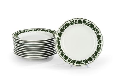 12 Dinner Plates, Meissen Porcelain Factory, - Una Collezione dalla Stiria II