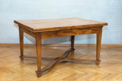 A Large Extension Table, - Štýrska Sbírka II