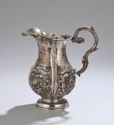 A Jug from Pest, - Una Collezione dalla Stiria II