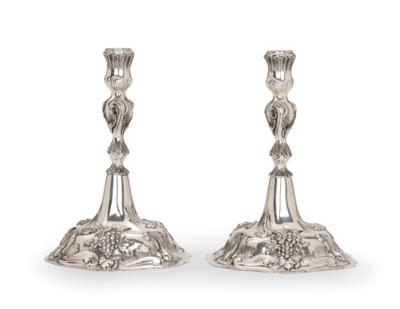A Pair of Historicist Candleholders from Germany, - Una Collezione Viennese