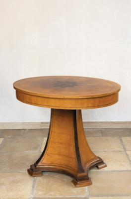Ovaler Tisch im Biedermeierstil, - A Styrian Collection III