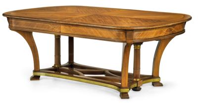 A Large Extension Table, - Furniture, Works of Art, Glass & Porcelain