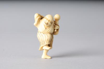 A Netsuke of a Man Scratching His Back, Japan, Early 19th Century, - Una Collezione Viennese III
