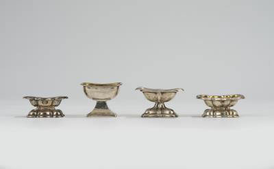 A Collection of Small Condiment Bowls, - Vídeňská Sbírka III