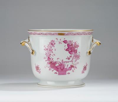 A Cachepot, Herend, - Una Collezione Viennese III