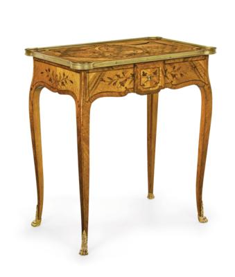 An Elegant Lady’s Desk in Louis XV Style, - Furniture, Works of Art, Glass & Porcelain