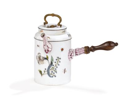 A Large Chocolate Pot, Meissen c. 1740/45, - Furniture, Works of Art, Glass & Porcelain