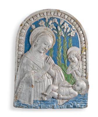 Majolika Relief Madonna mit Kind und Johannes dem Täufer, Benedetto Buglioni (1459/60–1521) zugeschrieben, Florenz um 1490, - Möbel, Antiquitäten, Glas & Porzellan