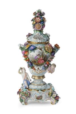 „Potpourri mit Amoretten“, Meissen, 2. Hälfte 19. Jh., - Möbel, Antiquitäten, Glas & Porzellan