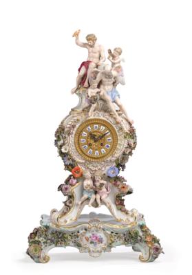 A Large Mantel Clock on a Base, Meissen, Late 19th Century, - Mobili e anitiquariato, vetri e porcellane