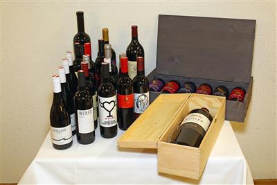Rotweincuvées, Großflaschen und Topweine aus dem Wein.pur Weinguide - Charity-Weinauktion zugunsten Licht ins Dunkel und weiterer karitativer Einrichtungen