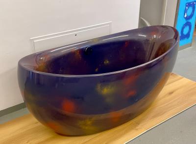 Bazuba Design, "Bathtub Galaxy" - Charity-Kunstauktion zugunsten des Wiener Tierschutzvereins