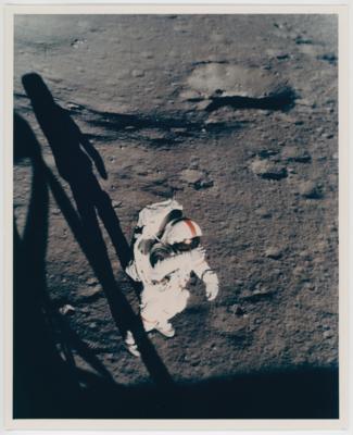 Edgar Mitchell (Apollo 14) - The Beauty of Space - Iconic Photographs of Early NASA Missions