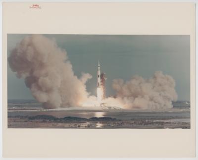 NASA (Apollo 15) - The Beauty of Space - Iconic Photographs of Early NASA Missions