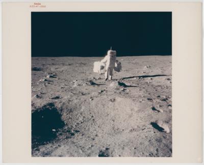 Neil Armstrong (Apollo 11) - The Beauty of Space - Iconic Photographs of Early NASA Missions