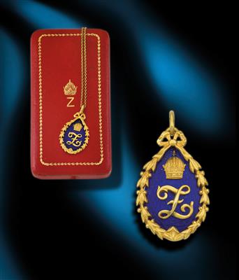 Empress Zita of Austria – gift pendant, - Imperial Court Memorabilia and Historical Objects