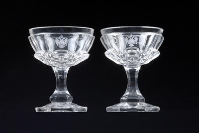 Imperial Austrian court - 2 champagne glasses from the Ischl Knorrenservice, - Casa Imperiale e oggetti d'epoca