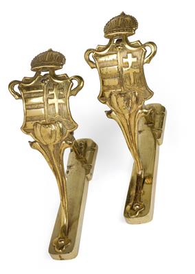 Royal Hungarian court – 2 wall hooks, - Casa Imperiale e oggetti d'epoca